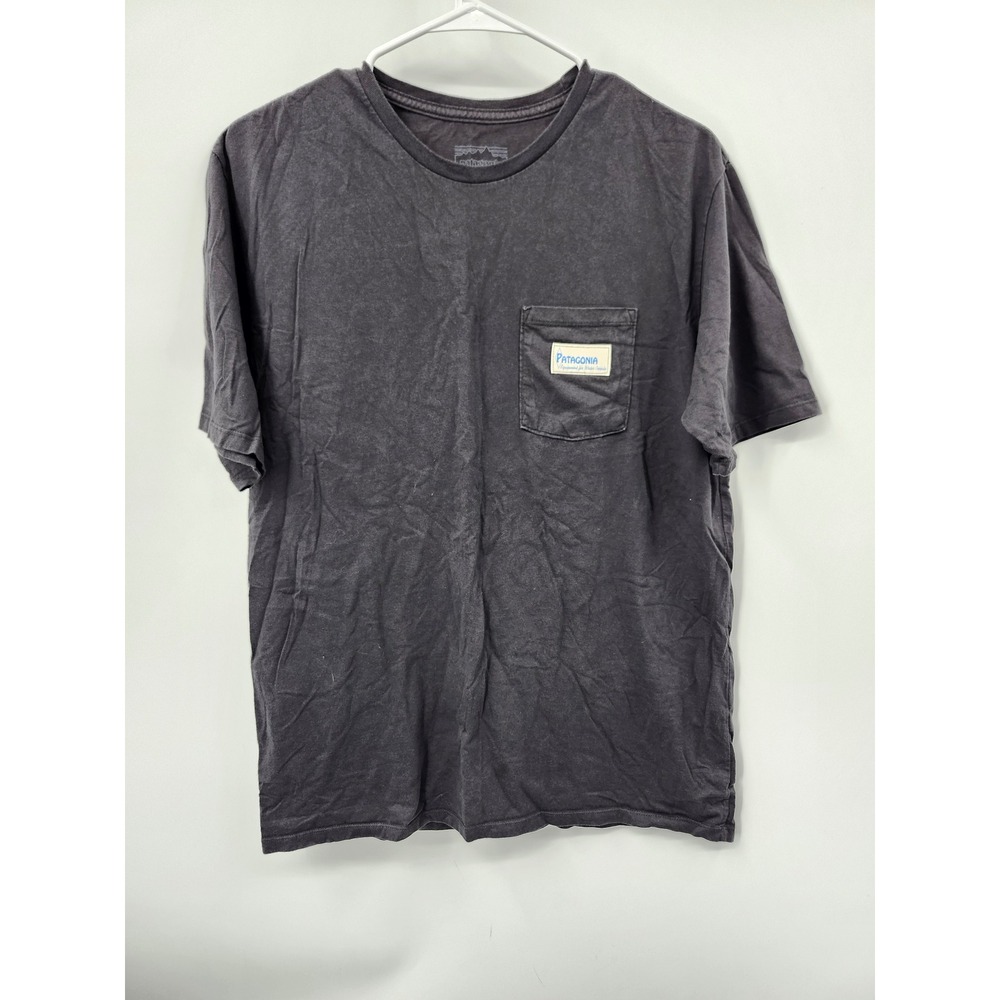 Patagonia Pocket T-Shirt Mens Medium Black Equipment for Water People Graphic
